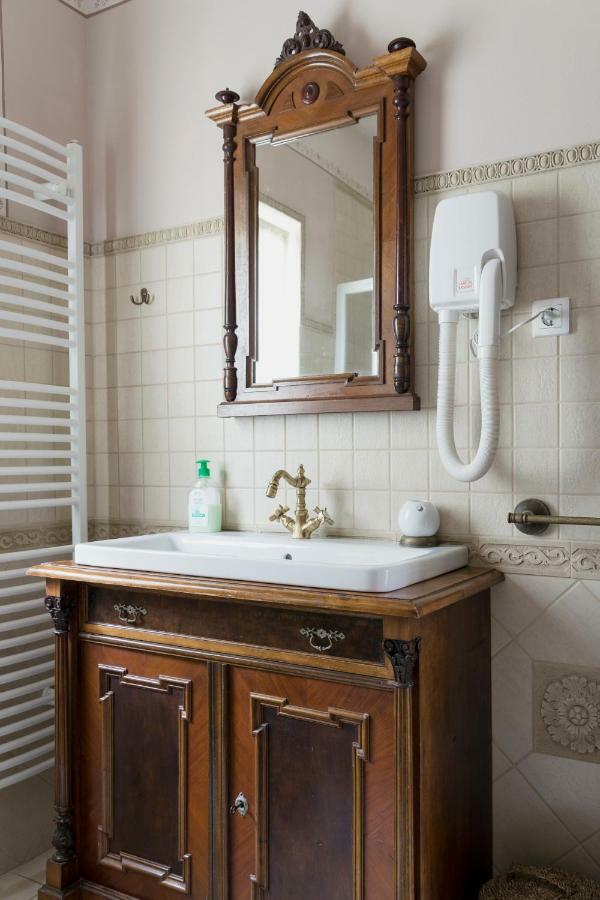 Guesthouse & Apartments Pri Stani Zerovnica Bagian luar foto